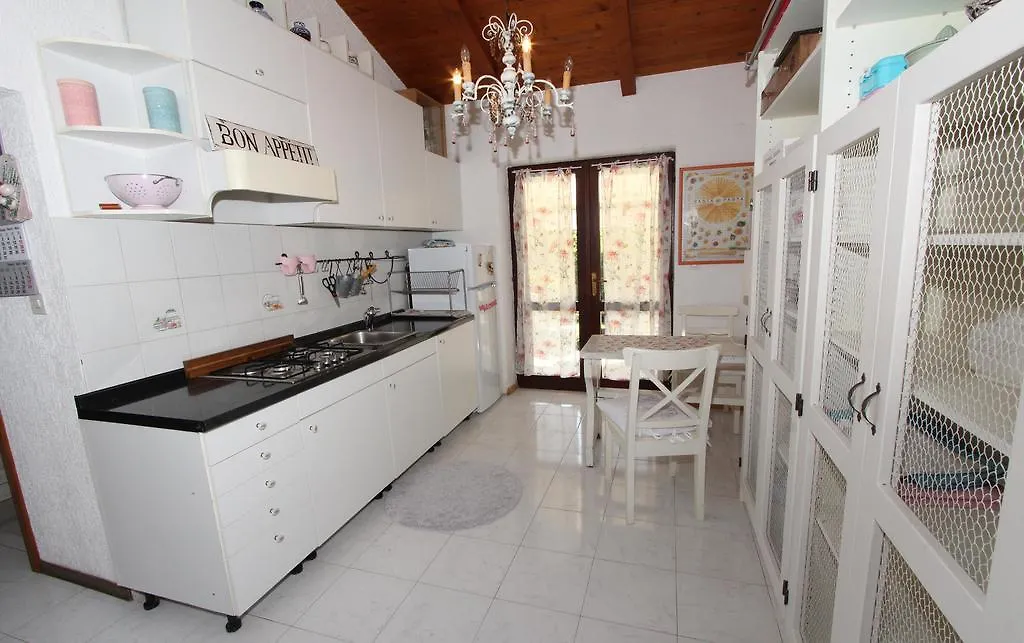 Apartments Apollonio Ρόβινι