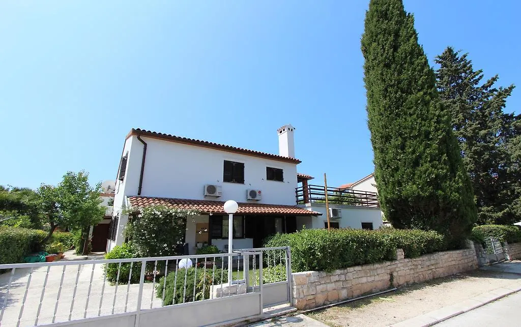 Apartments Apollonio Rovinj 0*,